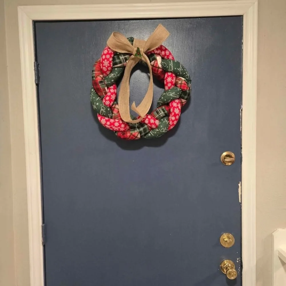 Vintage Holiday Braided Wreath with Burlap Bow
